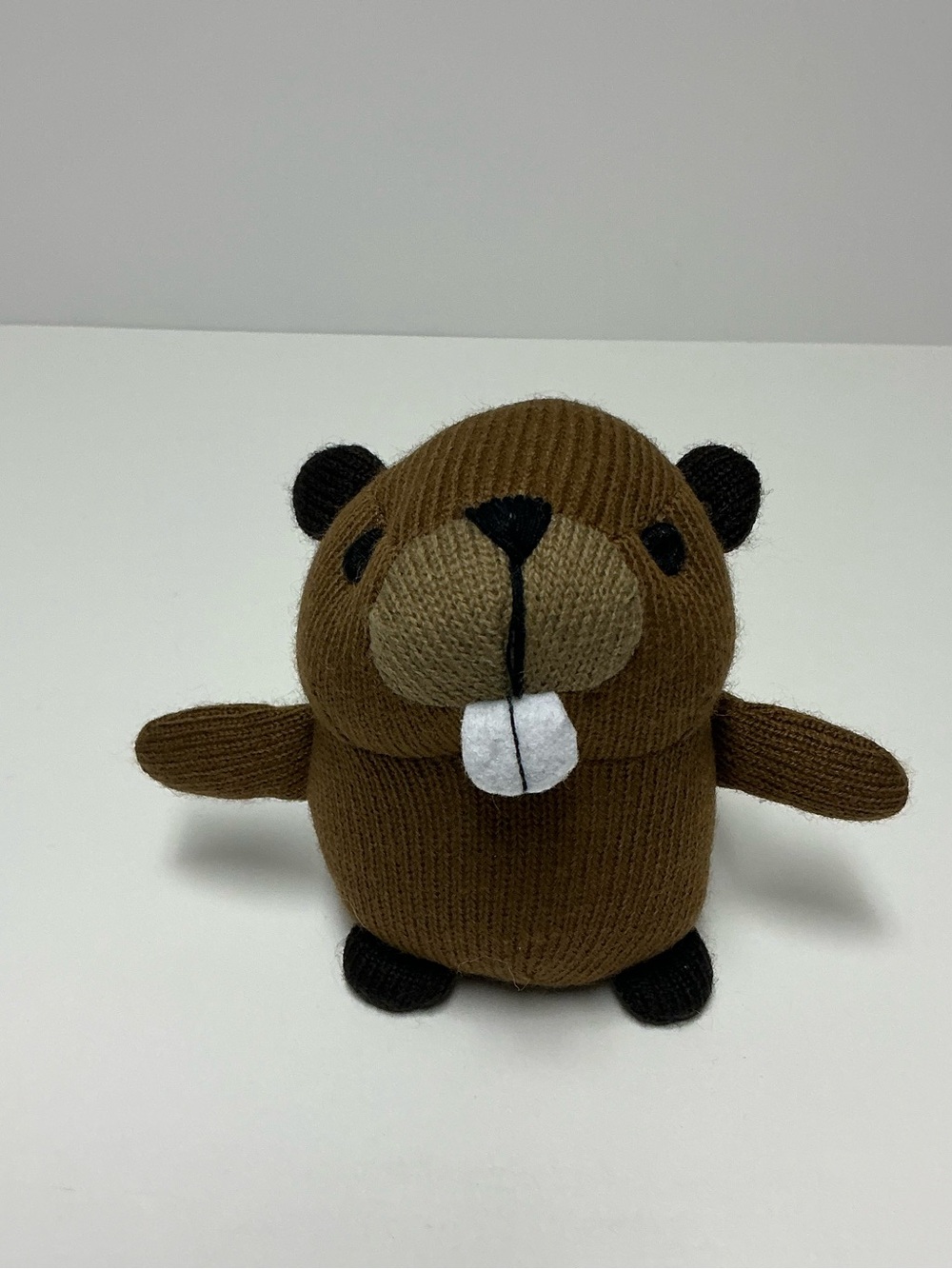 Roots Canada Brown Plush Beaver Mascot Key Chain Bag Charm